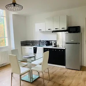 Dans Magnifique Résidence Appartement